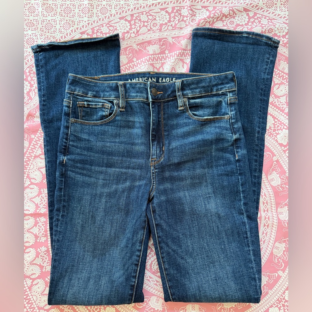 American Eagle Skinny Kick jeans